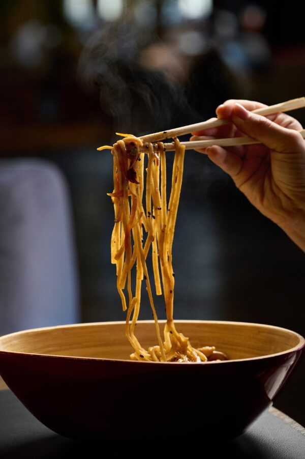 Udon noodles with vegetables