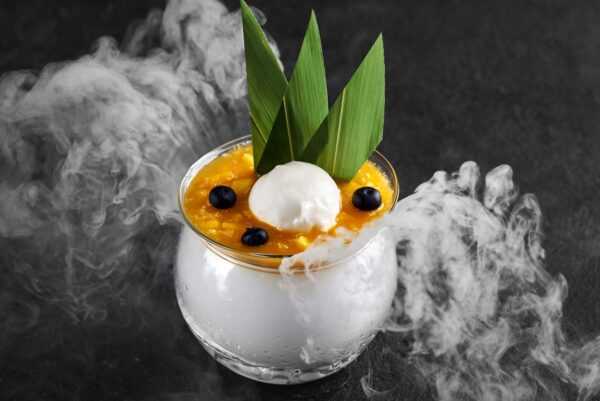 Sago-mango pudding