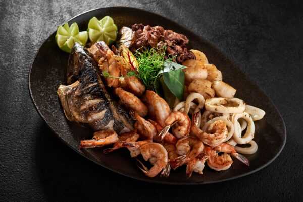 Royal shrimps (wild-caught)